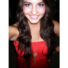 Lisa.Cimorelli. tumblr.com. 9.19.93. one of 11 kids. i&#39;m on youtube with my sisters. signed to island/universal records. can&#39;t decide if i like norcal or ... - img-thing%3F