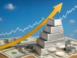 सिल्वर ने बनाया ऑल-टाइम हाई, सप्लाई टाइट और ETF खरीदारी तेज, दाम बढ़ने से बाजार में नई हलचल