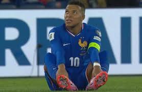 Kylian Mbappé's Injury Raises Concerns for Real Madrid