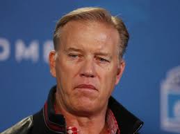 Broncos executive vice president John Elway, pictured earlier in 2013, says coach John Fox is recovering from heart surgery Monday. - 1383592320000-c03-elway-16