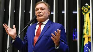 alvaro dias