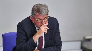 VG: Weimer darf Buchhändlerinnen nicht 'Extremisten' nennen