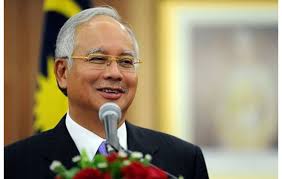 Big thumb afff Najib says no reason for rakyat to suport Anwar Image via mynewshub.my. Caretaker Prime Minister Najib Abdul Razak said today there was no ... - afff