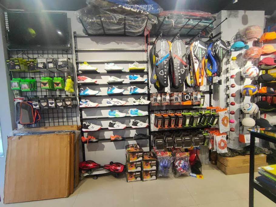 SPORTS RACK