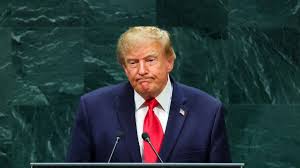 Trump (80 años), presidente de Estados Unidos: “El cambio climático es la mayor estafa de la historia”