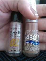 Resultado de imagem para esmalte nude e ouro nude