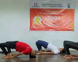 Image of Yoga session at Gujarat Ayurved University