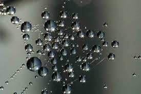 Résultat de recherche d'images pour "‫صور سقوط المطر في كواكب اخرى‬‎"