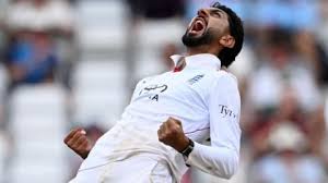 Ravindra’s resilience and Mitchell’s grind put New Zealand in the driver’s seat