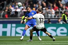 But d’Undav annulé, la France garde l’avantage (0-1)