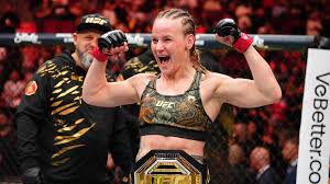 Valentina Shevchenko Defeats Weili Zhang at UFC 322, Retains Title