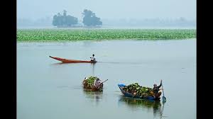 Mild rains in Kashmir parts brings some relief from heat