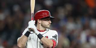 Reds Bolster Bench with Veteran Utility Player Garrett Hampson