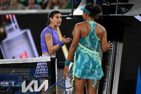 Cirstea se incomoda com gritos de Osaka e clima fica tenso no Australian Open; veja