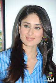 Donâ€™t Lose Your Mind Lose Your Weight Marathi Book Launch. Join Now to see Large Image - kareena-kapoor_kareena-kapoor___140237