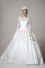 Hasil gambar untuk gaun pengantin