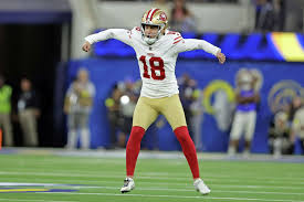 Eddy Piñeiro Named NFC Special Teams Player of the Week, Defends Jake Moody