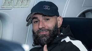ليس من حقه الاختيار.. محمد نور يشن هجوما على بنزيما (فيديو)