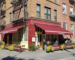 Image of Café in New York City