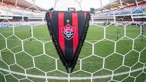 Atacante é novidade nos relacionados do Vitória após jogos de fora