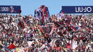 The latest from the field. Dominguez runs for space.