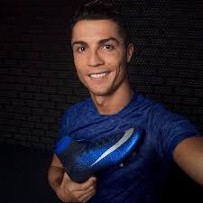 Hasil gambar untuk cristiano ronaldo