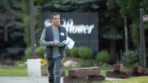 Lachlan Wins Murdoch Succession War as Siblings Take Major Buyouts