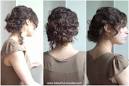 Chignon facile cheveux mi long boucles