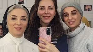 نگاهی به گریم متفاوت پانته‌آ پناهی‌ها در سریال «تاسیان» (عکس|عصرایران