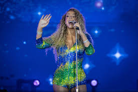 Mariah Carey no The Town: Exigências de Diva Chocam! - Imagen ilustrativa del artículo