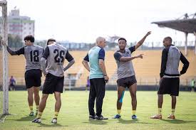 Voltaço entra em campo hoje contra o Confiança pela Série C