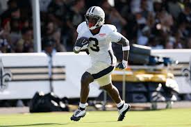 Why Travis Etienne’s Name Is Pronounced Differently With Saints