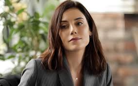 Iludida: Record desengaveta nova novela turca para substituir Coração de Mãe
