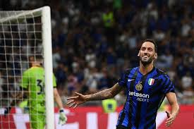 Galatasaray Bikin Tim Super, Hakan Calhanoglu Mau Dibawa Pulang ke Tanah Leluhur