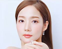 Park Min-young, trendy korean actress
