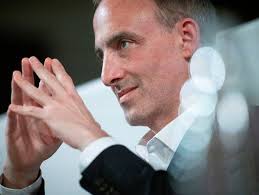 Quand Raphaël Glucksmann séduit le MoDem