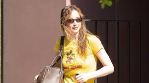 J.Law Wore the $24 Perfume That Makes You Smell Expensive