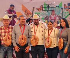 Asistí a la Expoferia Villa de Allende 2025, un encuentro que refleja la riqueza cultural, productiva y natural del Estado de México: Hector Macedo