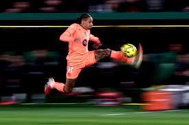 Why Raphinha was taken off at half-time of Barcelona’s clash with Elche