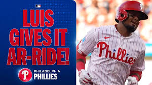 Luis Arraez's two-run home run (6)