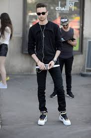 Resultado de imagen de el look total black tendencias 2015 hombres