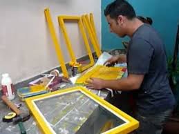 Resultado de imagem para oficina de arte com caixa de OVOS