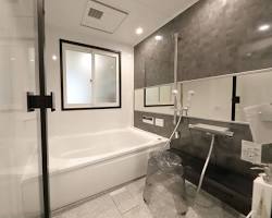 築40年戸建て住宅のリフォーム事例_ホテルライクな浴室の画像
