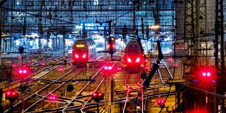 FS Italiane & Microsoft: IA Révolutionne les Transports! 🚀