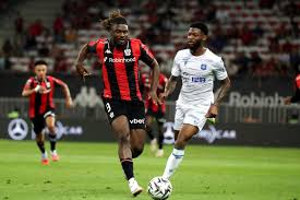 Moffi en pointe, Dante sur le banc : Découvrez le 11 de l’OGC Nice pour la rencontre face à l’OM