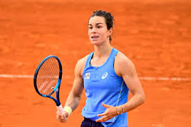 Loïs Boisson: From Odor Complaints to Roland Garros Darling