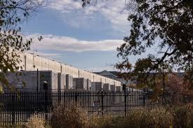 Trump and northeastern governors push for massive electricity auction to make tech giants defray costs