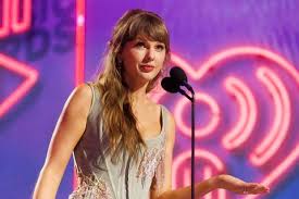 taylor swift billboard hot 100