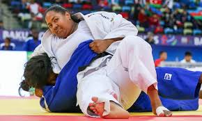 Beatriz Souza conquista primeiro o ouro do ano no feminino