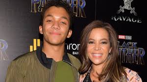 'The View' host Sunny Hostin representing son in legal case